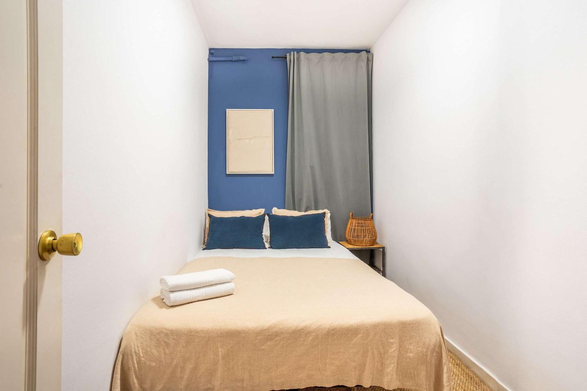Next To Sagrada Familia 4-Bedroom Apartment Barcelona Exterior photo