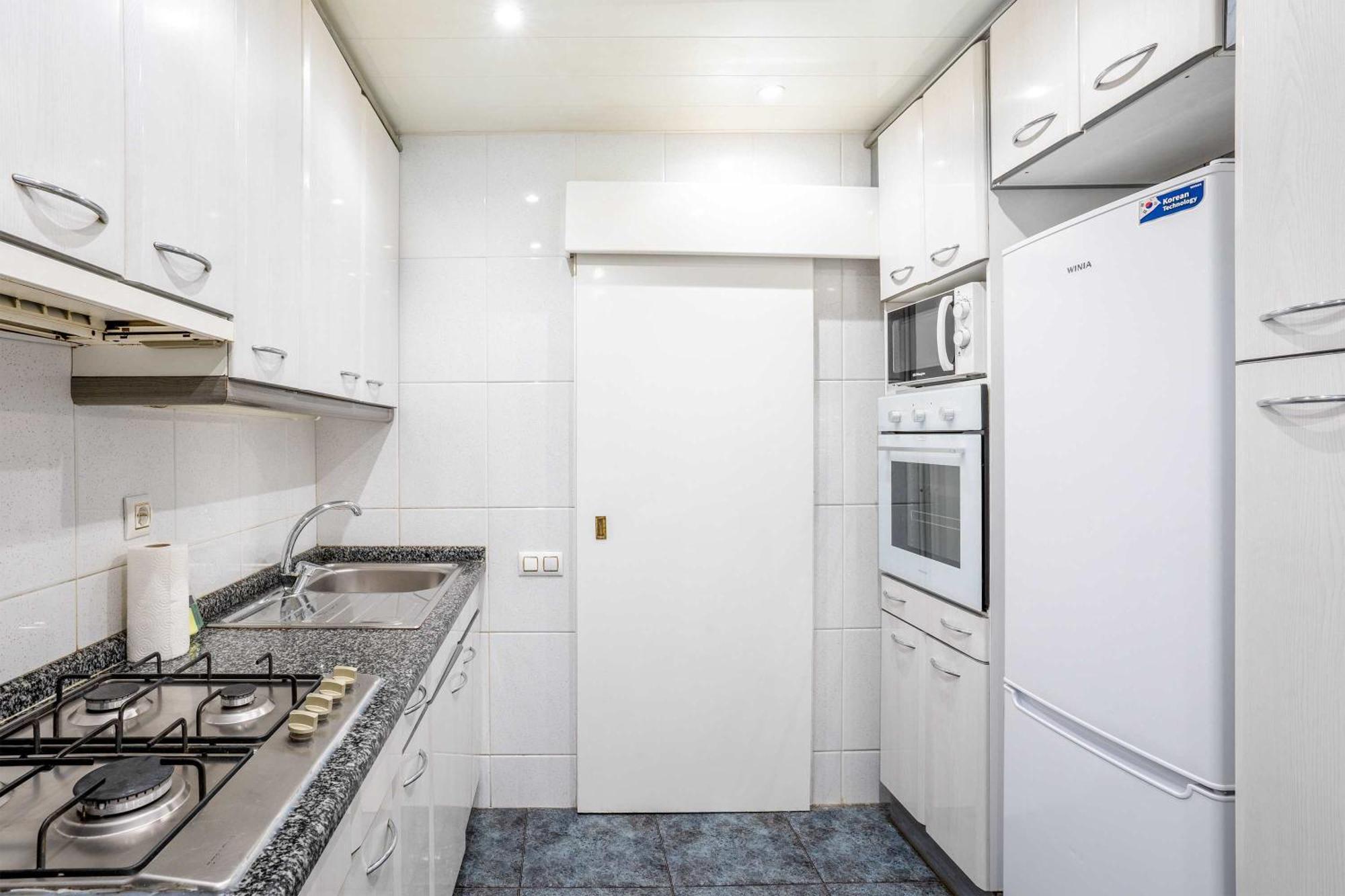 Next To Sagrada Familia 4-Bedroom Apartment Barcelona Exterior photo